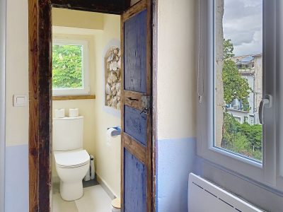 WC